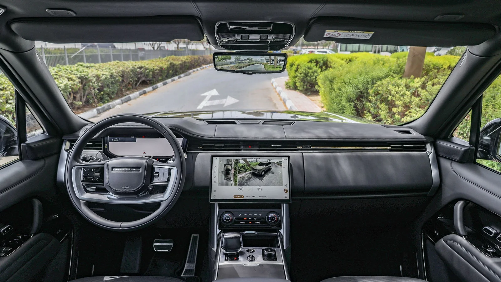 2023 Range Rover SV Negro 06