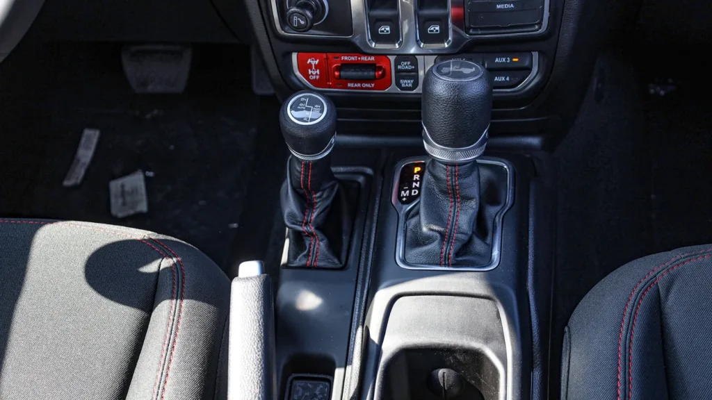 2023 JEEP WRANGLER RUBICON V6 3.6L 2 Door 08