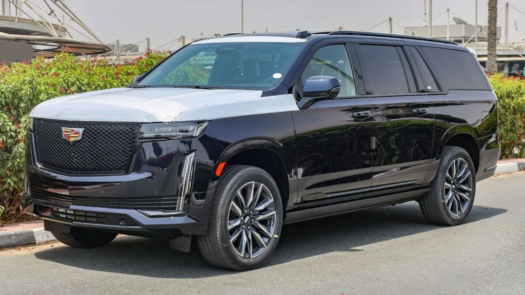 2023 CADILLAC ESCALADE 600 ESV SPORT PLATINUM V8 6.2L_01