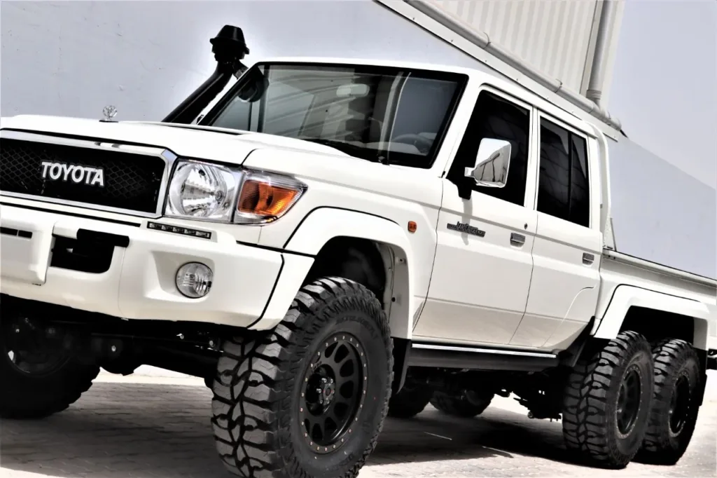 2023 Black Mountain Toyota LC79 6X6 4.5l V8 turbo diesel