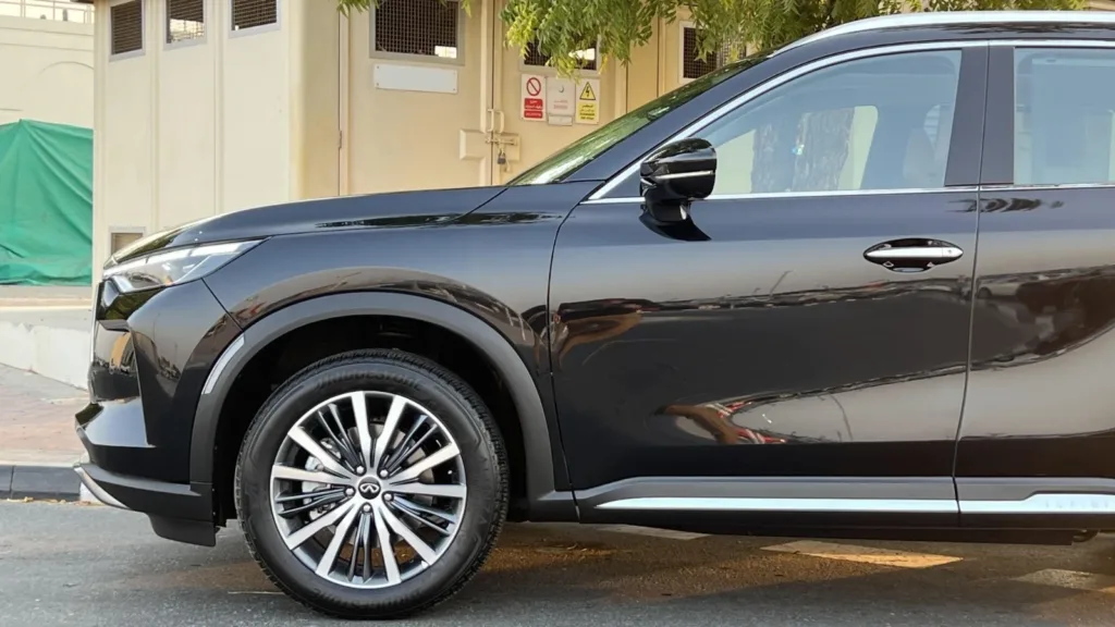 2023 Infinity QX60 Luxe w Climate Package MY23 02