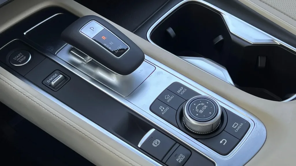 2023 Infinity QX60 Luxe w Climate Package MY23 14