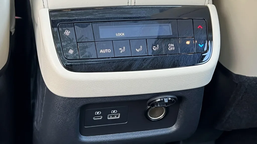 2023 Infinity QX60 Luxe w Climate Package MY23 15