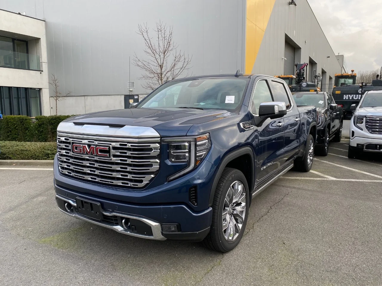 GMC 2023 Sierra 1500 Denali 4WD