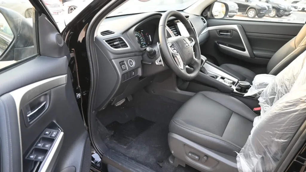 MITSUBISHI PAJERO SPORTS 2.4L DIESEL 4WD GLS 05