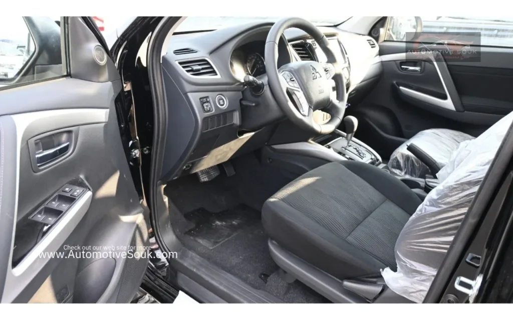 2023 Mitsubishi Pajero Sport 2.5L 4Wd AT 7Seater 12